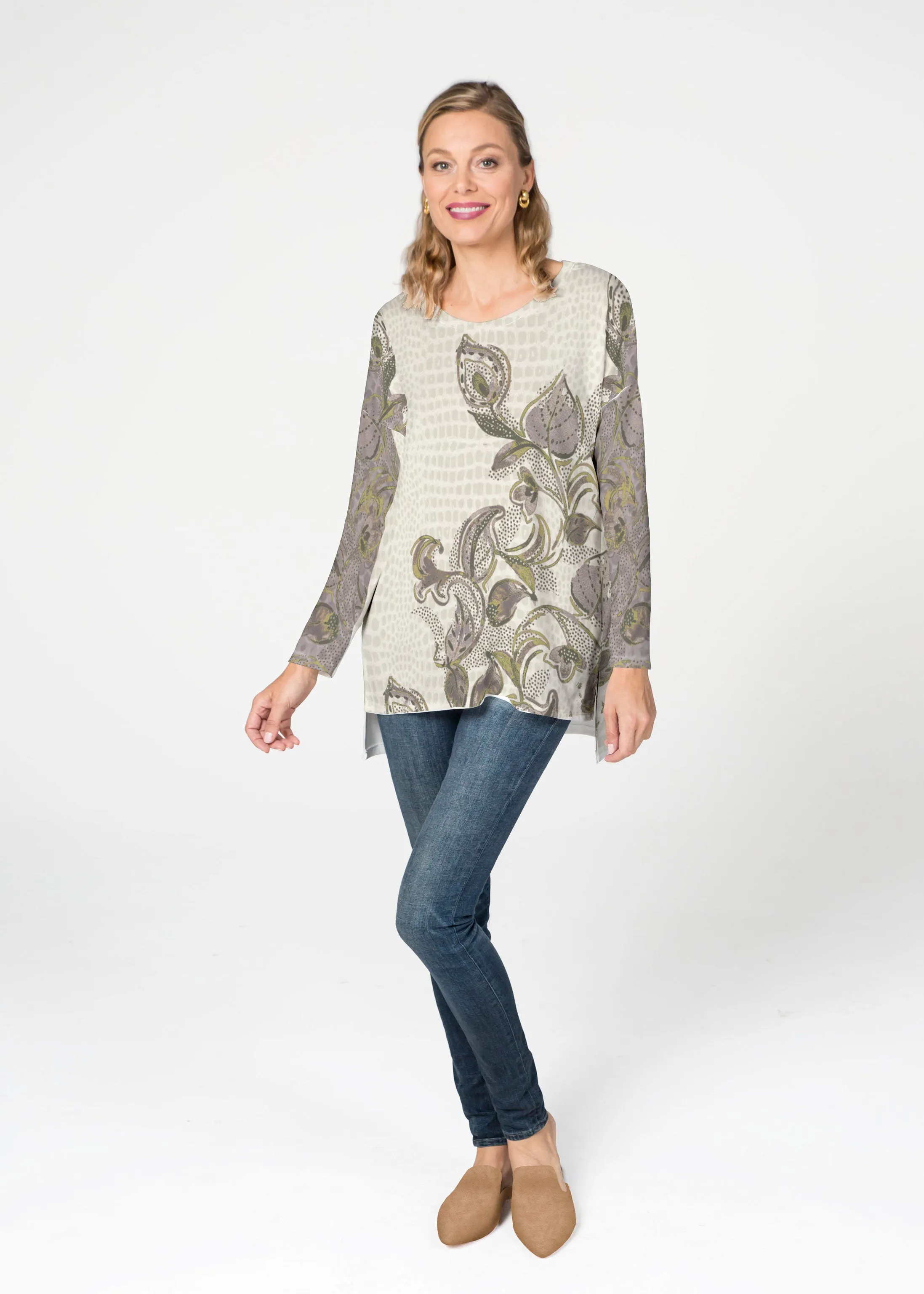 Crocodile Vine (8066) ~ Slouchy Butterknit Top