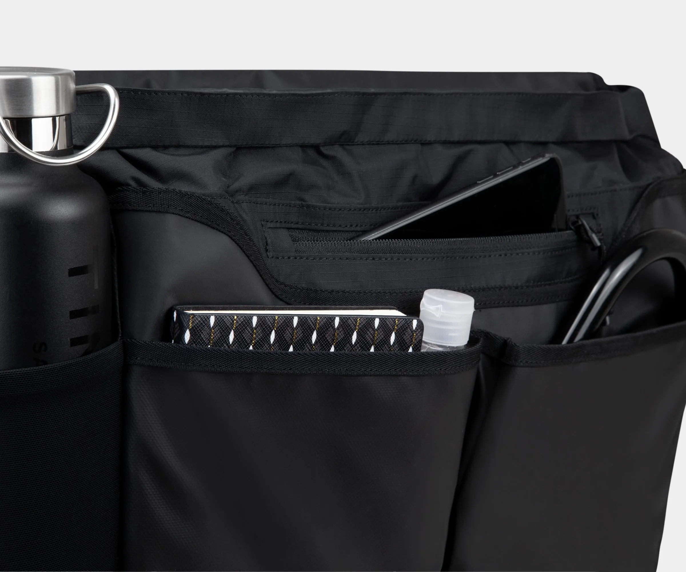Especial Stash Messenger Bag