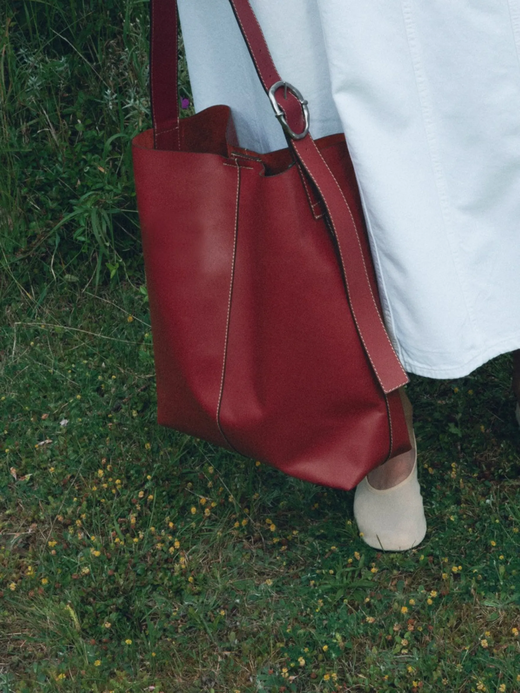 Glossy Mae Buckle Bag