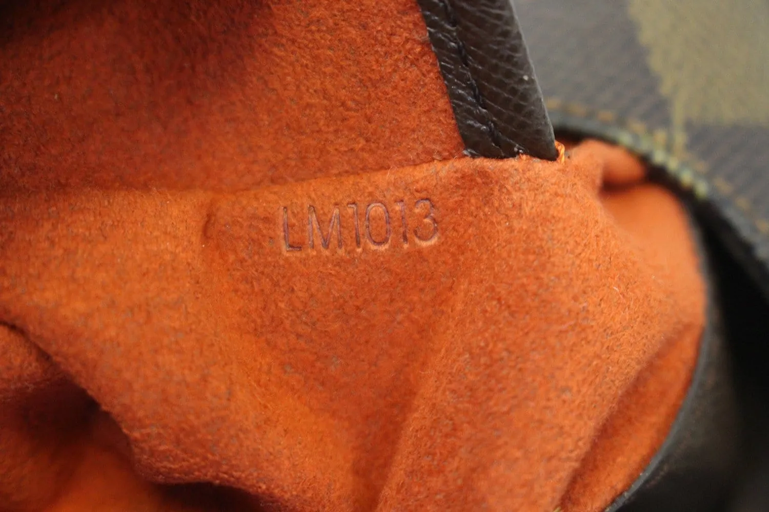 LOUIS VUITTON Damier Ebene Musette Salsa Crossbody Bag