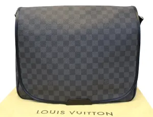 LOUIS VUITTON Damier Graphite Daniel GM Messenger Bag