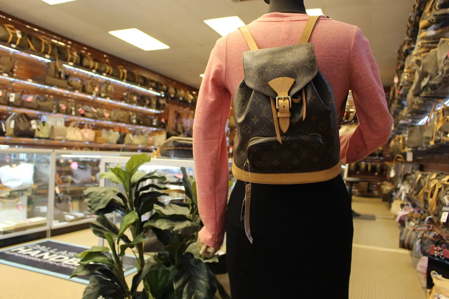 LOUIS VUITTON Monogram Canvas Montsouris MM Backpack Bag TT1495
