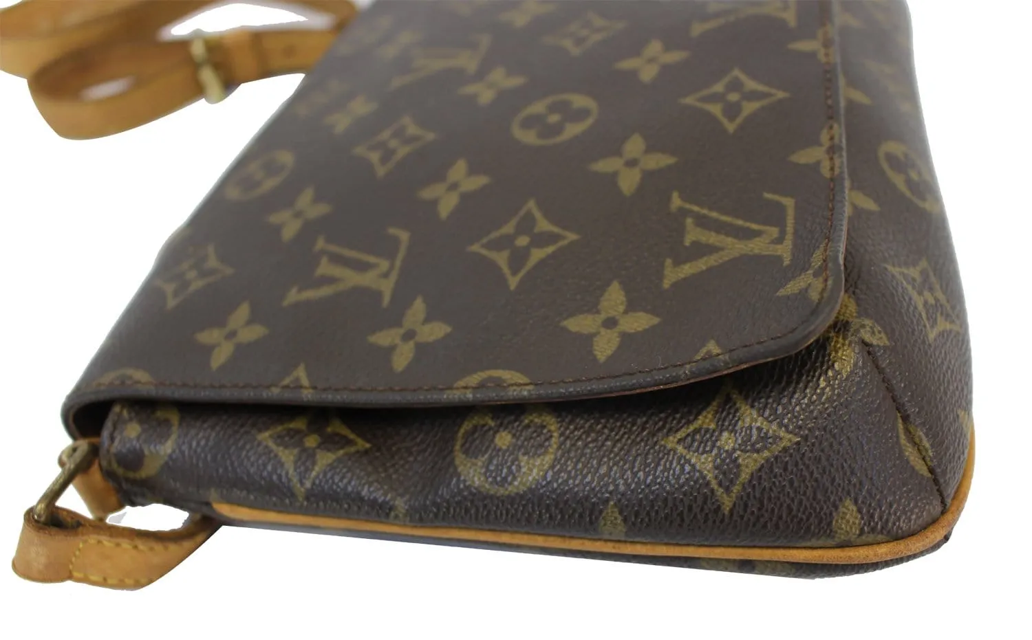 LOUIS VUITTON Monogram Canvas Musette Tango Crossbody