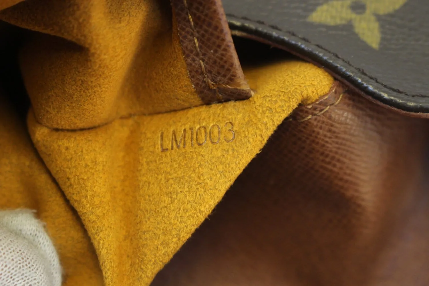 LOUIS VUITTON Monogram Canvas Musette Tango Crossbody
