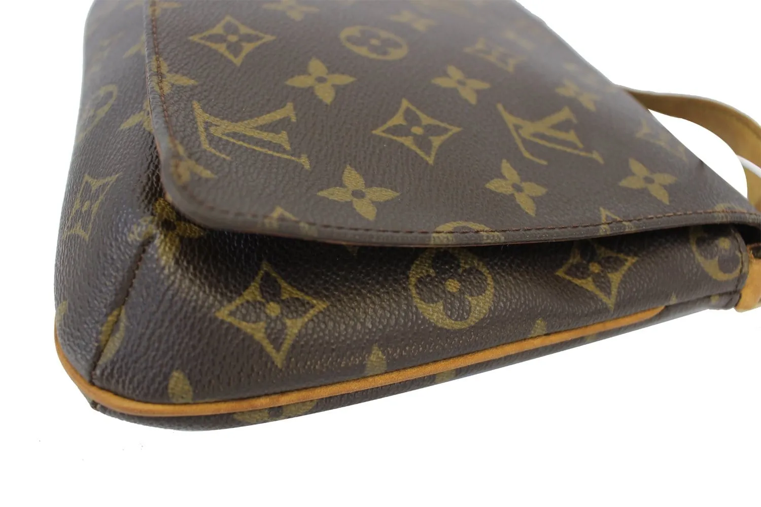 LOUIS VUITTON Monogram Canvas Musette Tango Crossbody