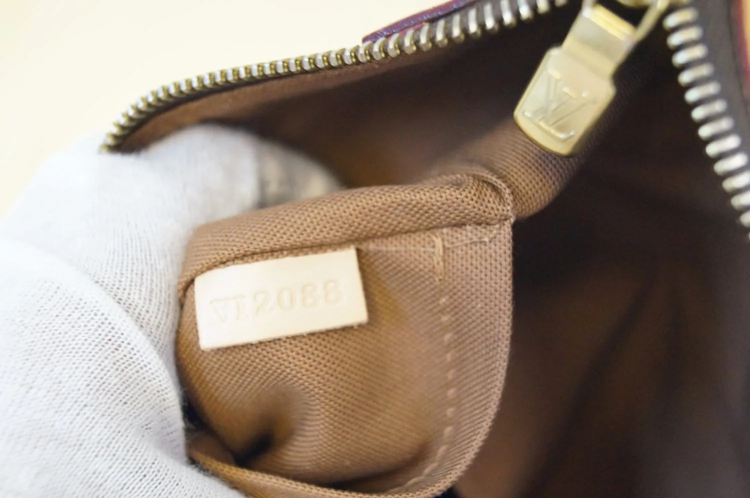 LOUIS VUITTON Monogram Odeon MM Messenger Bag