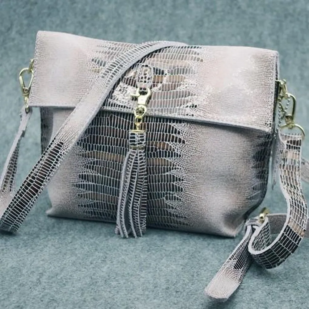 <bold>Messenger / Crossbody Bag <br>Genuine-Leather
