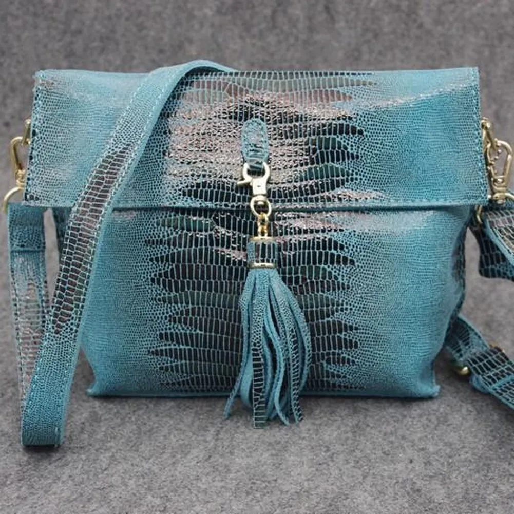 <bold>Messenger / Crossbody Bag <br>Genuine-Leather