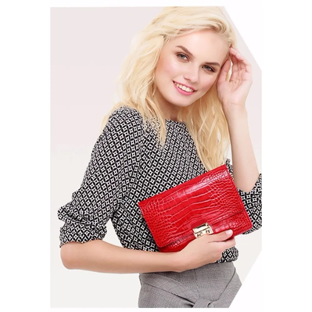 <bold>Messenger / Crossbody Bag <br>Vegan-Leather