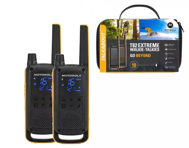 Motorola T82 Extreme Walkie-Talkies Twin Pack