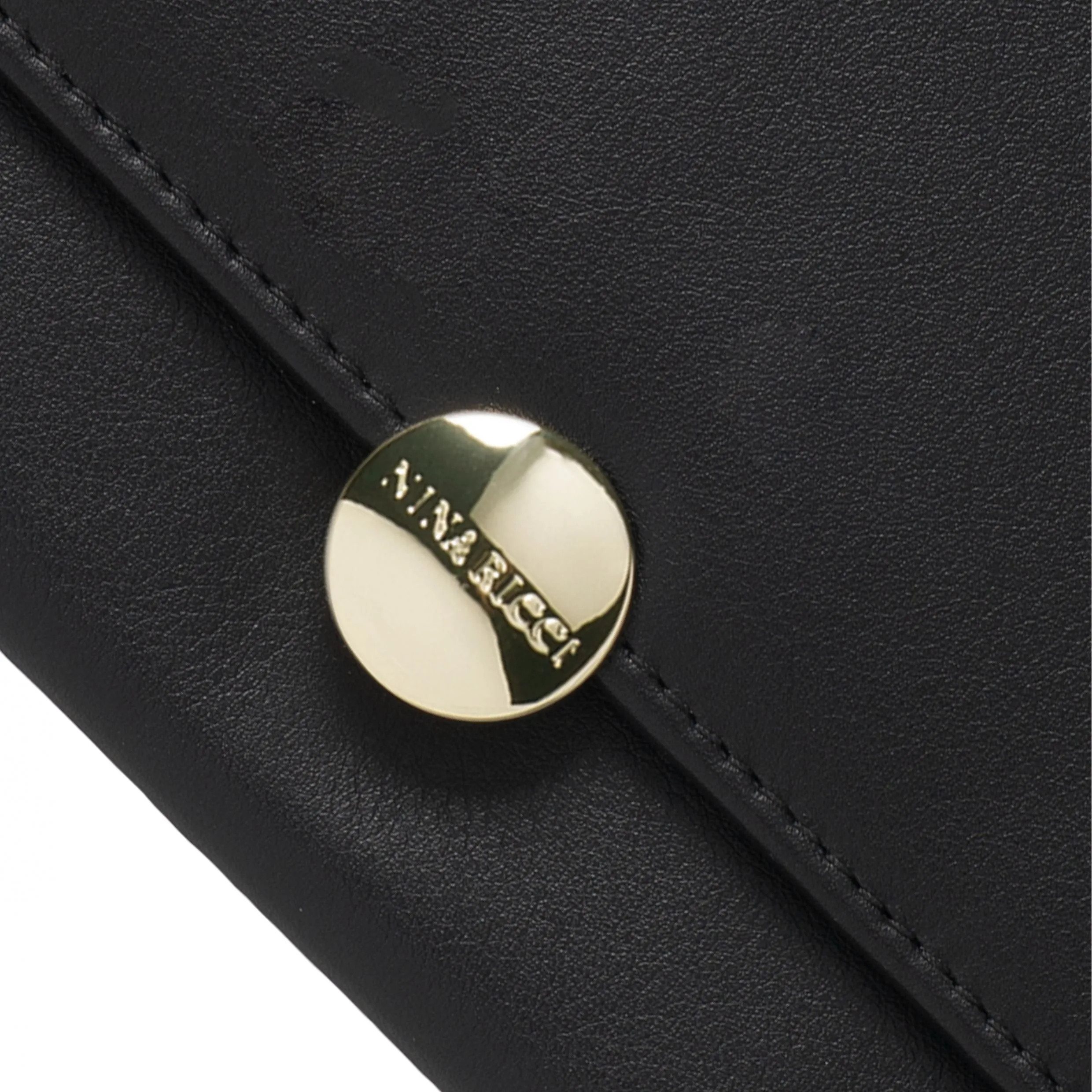 Nina Ricci REO928A-Clutch bag Medaillon Noir