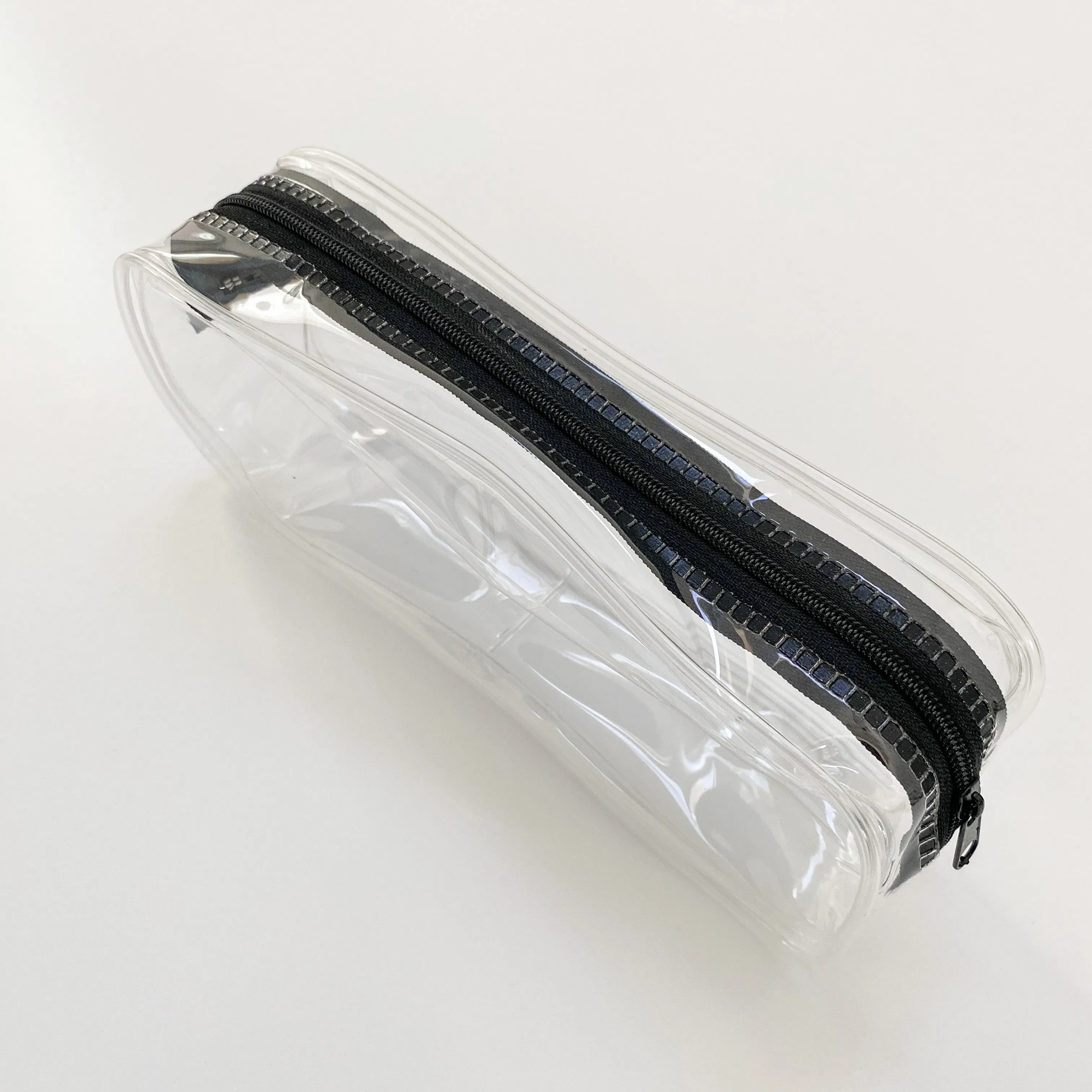 Pouch - Black Zipper