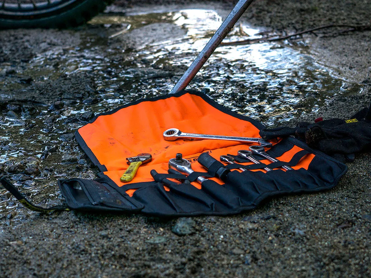 Rear Fender Bag W/tool Roll