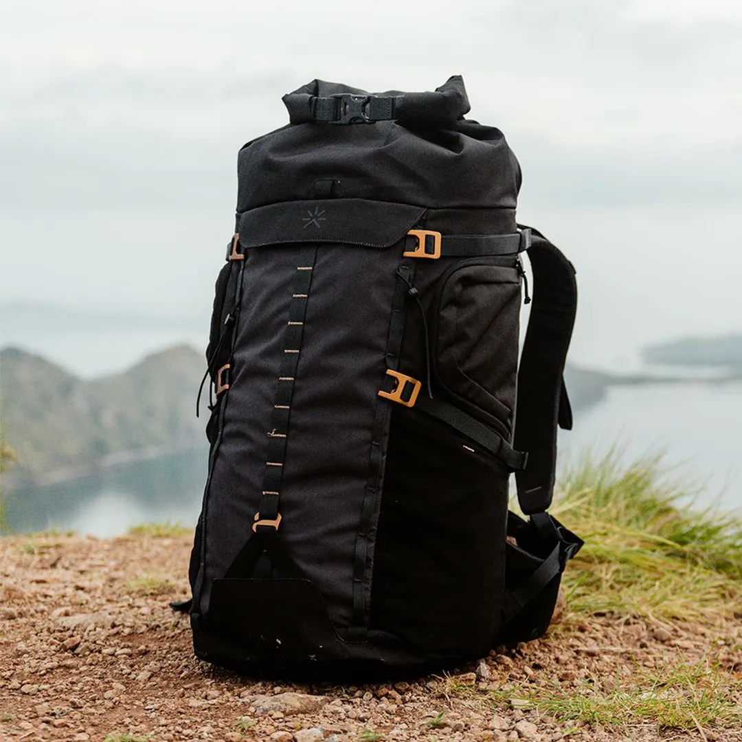 Shelter 30-66L Backpack