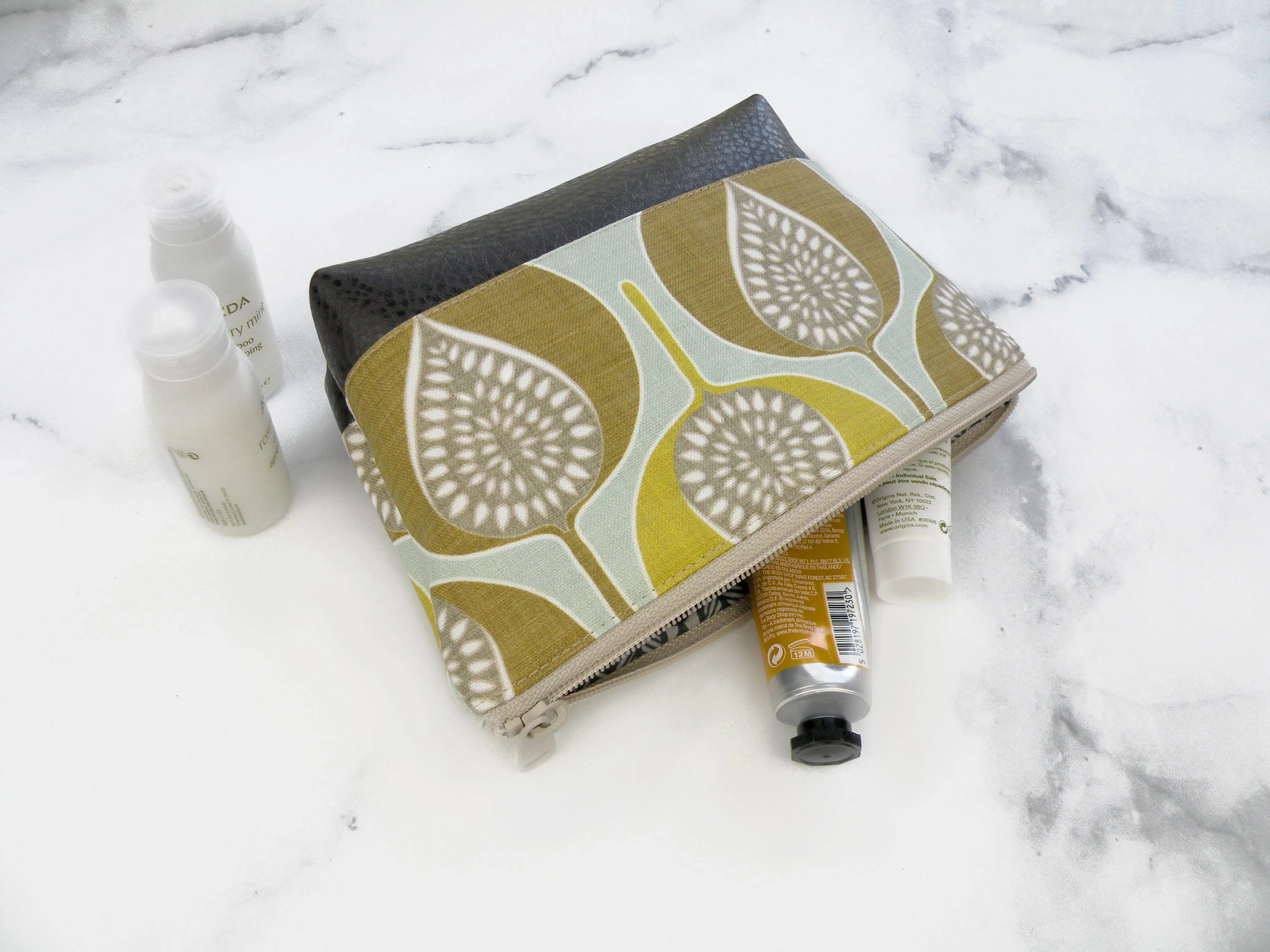 Small Cosmetic Clutch in Modern Green Leaves Print