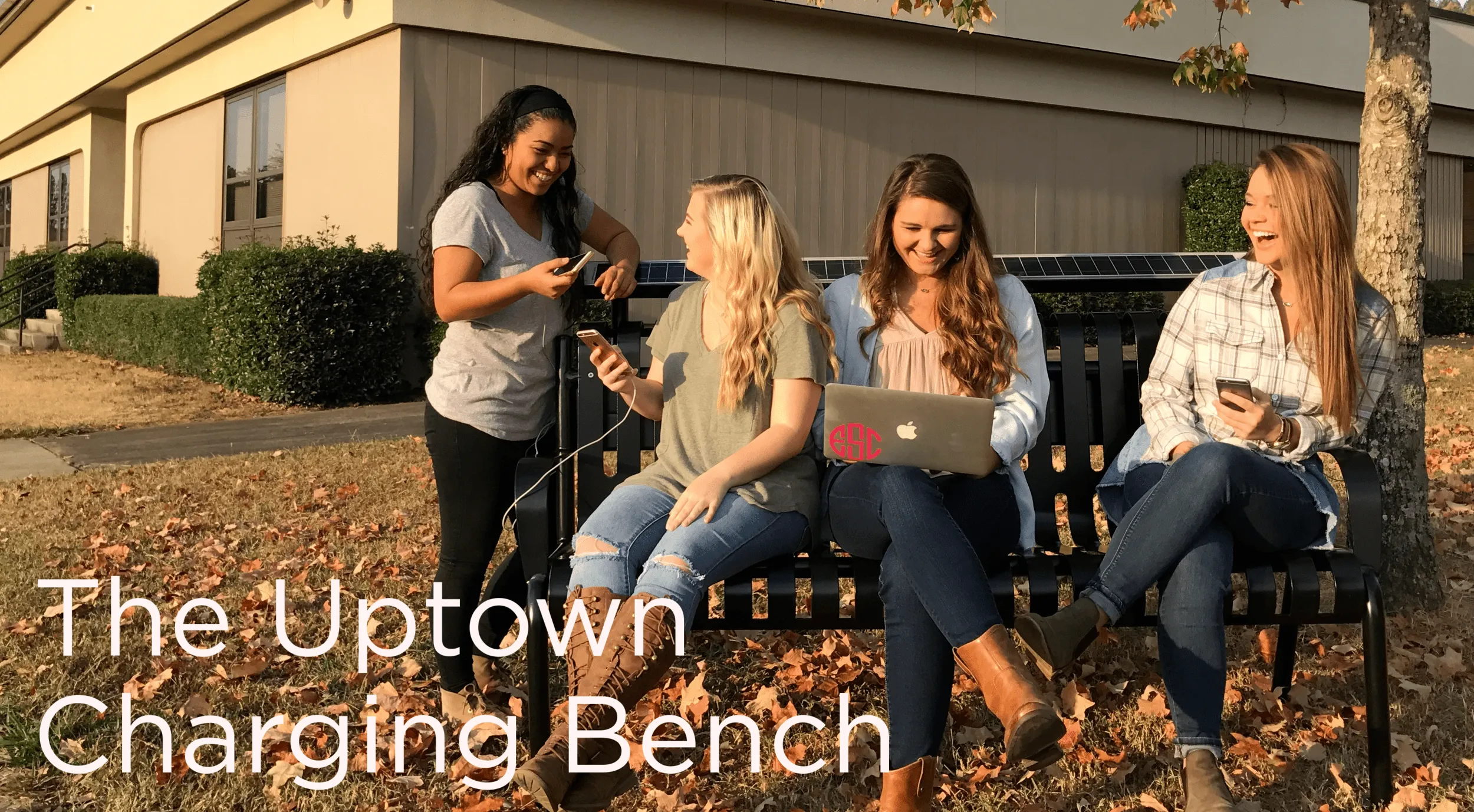 Sun Charge Systems Uptown Charging Bench