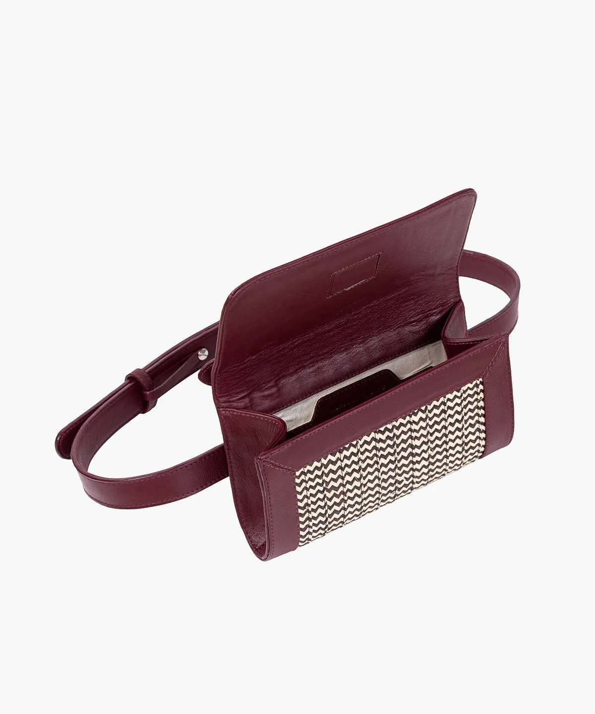 Zenú Belt Bag in Raffia and Leather